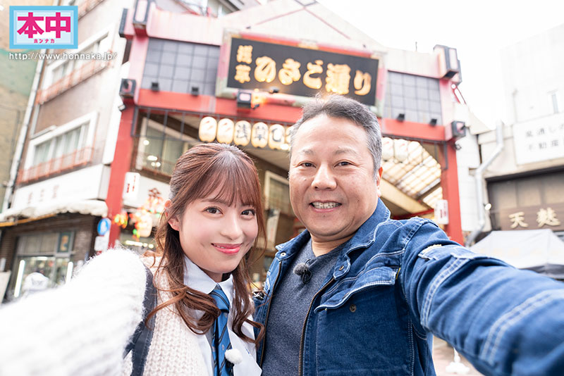 おじさんと浴衣＆制服デート ダンディなおじさん、普通のおじさん どっちがいいの？ おじさん達が本気で考えたプランでいちゃいちゃ浅草デートして、最後に中出ししたい相手を決めてッ！ 予想不明のガチンコドキュメント中出しSEX - Image 3