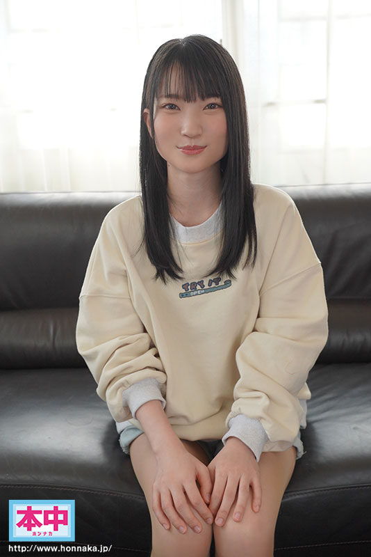 時給1000円の牛丼屋でアルバイト 田舎育ちの天然美少女　はじめてのナマ中出し - Image 2