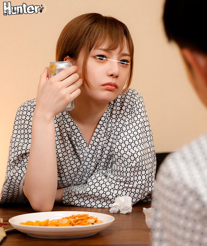 「ゴメンなさい…！イッちゃいます！」出張先で相部屋になった傲慢後輩女子社員が帯拘束ピストンで汗だく謝りイキ！ボクのミスで出張中の宿が後輩女子 - Image 5