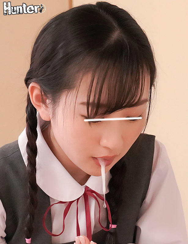 お兄ちゃんの精子飲ませてよ！性の知識ゼロの義妹にオナニーを見られた！ヤバイと思ったら「どうしたら出るの？もう１回出して！」と興味津々！？ - Image 11