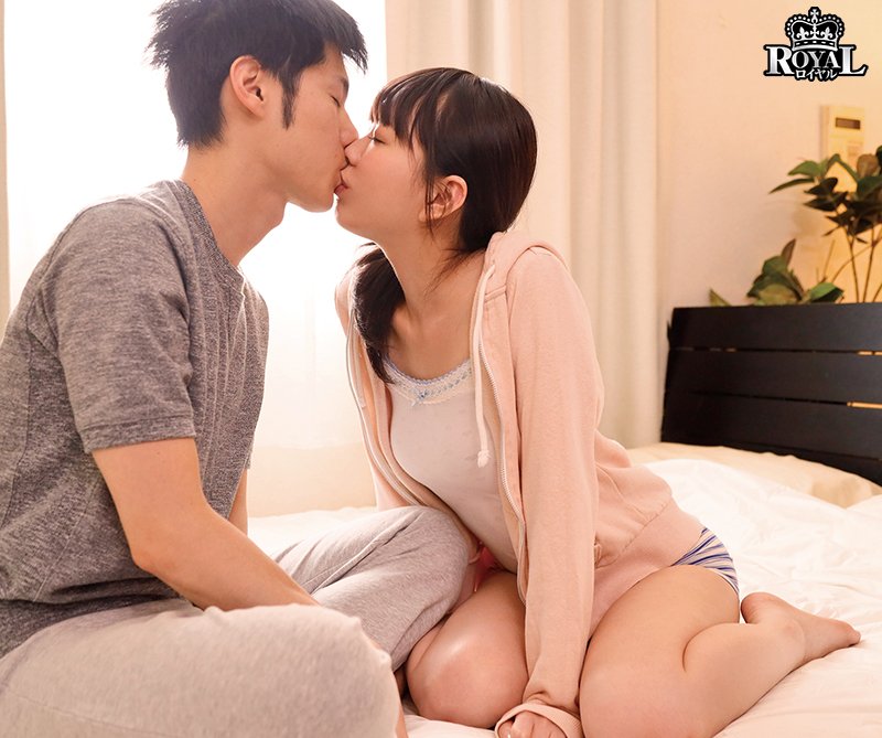 従妹に勃起した俺　ダメだと余計に興奮する3日連続の膣内恋愛 - Image 11