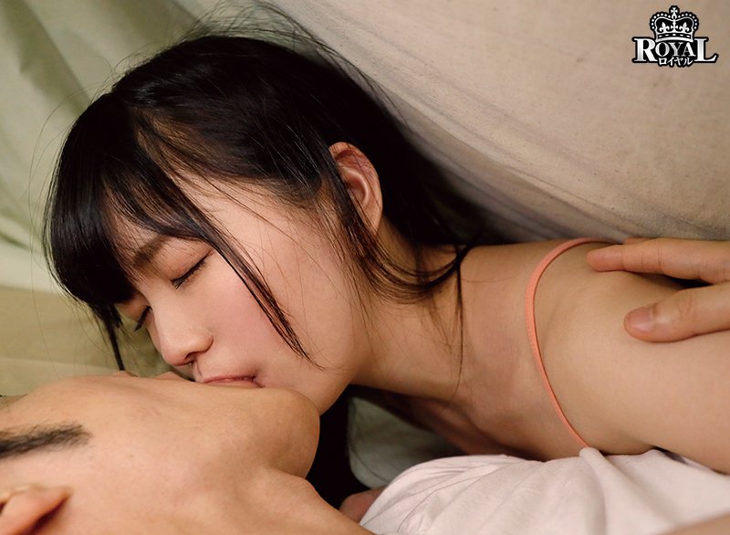 従妹に勃起した俺　ダメだと余計に興奮する3日連続の膣内恋愛 - Image 7