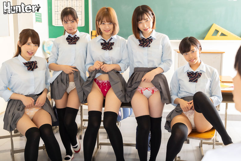 99.4％が女子！の学校に入学したらクラスメイトは女子ばかりでモテまくり！休み時間、授業中関係なく誘惑されまくりでヤラレまくり！楽しいやら… - Image 3
