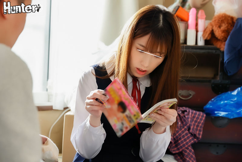 「この部屋なんか股間がムズムズしてくる…」ボクの恥ずかしい汚部屋に興奮を覚えた近所の女の子とその友達に芋づる式中出し！昔よく遊んだ近所の女子 - Image 3