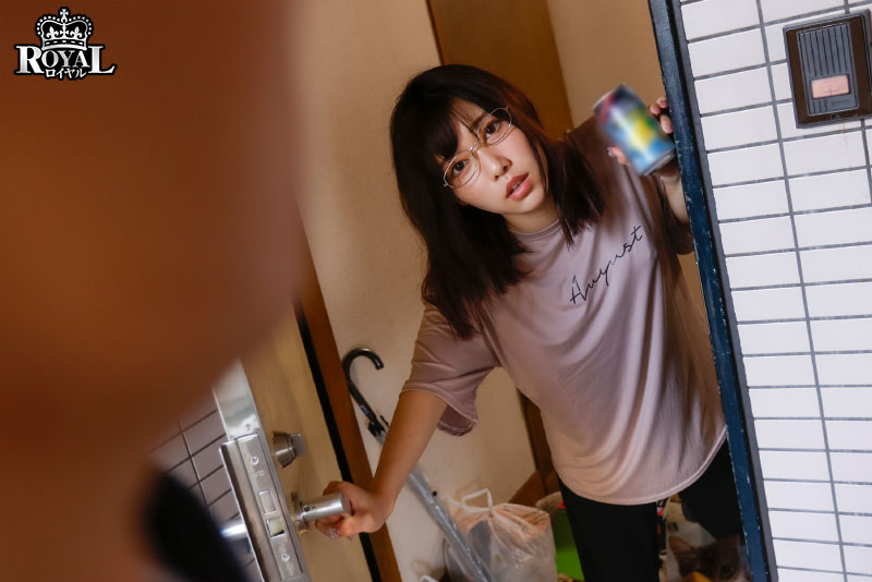 フられてズボラ痴女化し僕のチ〇ポを貪り尽くすメンヘラ巨乳従姉 - Image 2