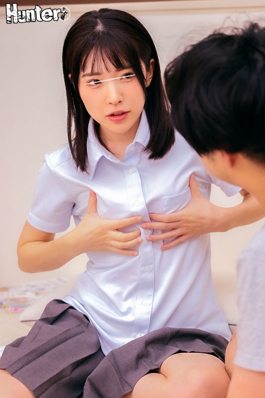 「小さくてもチ○チン挟めるもん！」ちっぱいをバカにされた妹が必死のパイズリ！にはならず…チクコキに！でもチクコキが気持ち良すぎてイキそうに… - Image 4