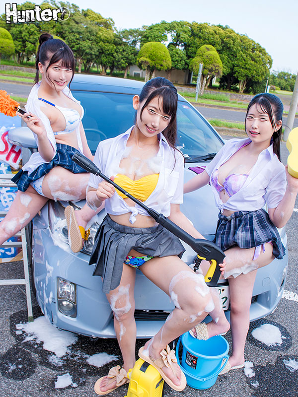 フロントガラスに押し付けられたオッパイで超勃起！びしょ濡れビキニJ系洗車バイト！旅館バイトで宿泊客の車を洗車してあげる女子〇生たち。 - Image 2