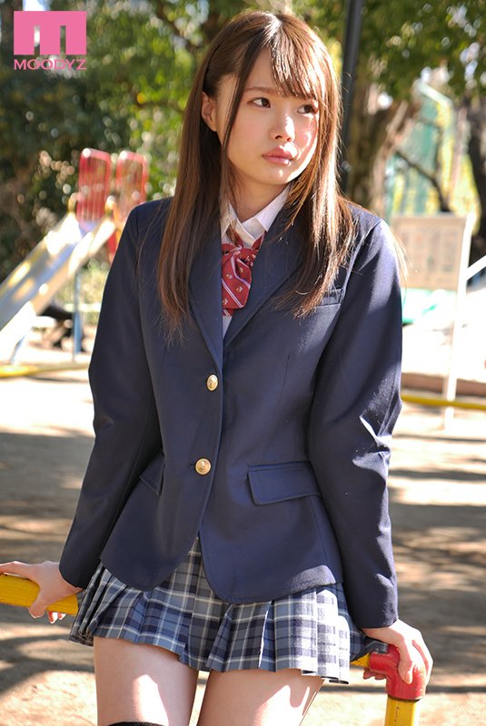 絶対領域愛しのニーハイ制服美少女 - Image 2