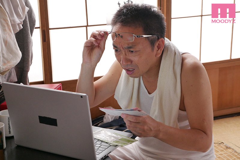 宝クジに当選したので巨乳デリヘル嬢4人も呼んで朝まで貸切り中出し!～とりあえずハーレム豪遊してみるか!篇～ - Image 11