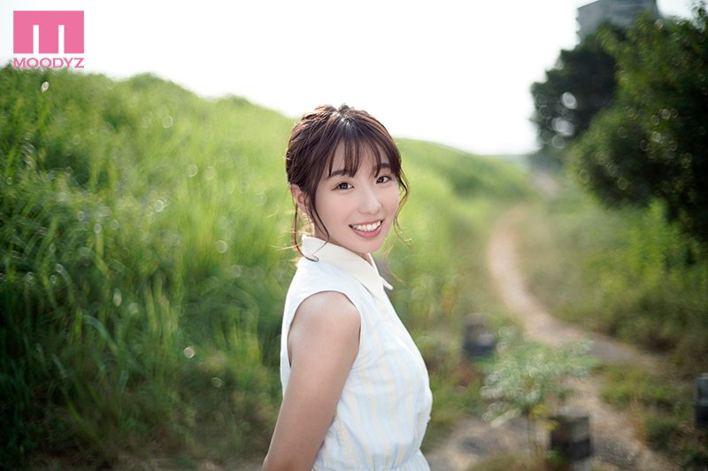 もっと可愛くなりたいッ! 好奇心の逸材 新人19歳 健康褐色美少女AVデビュー - Image 2