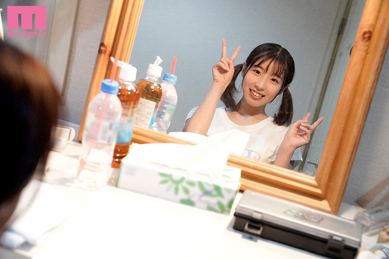 もっと可愛くなりたいッ! 好奇心の逸材 新人19歳 健康褐色美少女AVデビュー - Image 3