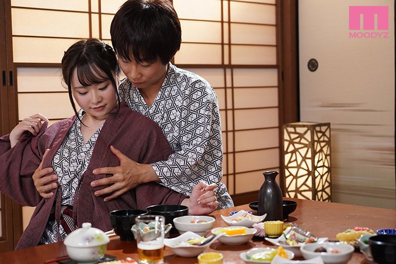 巨乳カノジョとヤリまくる巣ごもり温泉旅行濃厚こってり淫れる一泊二日 - Image 10