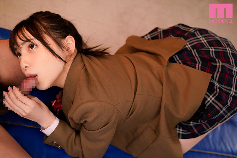誰のでも定額でしゃぶり放題！契約すればいつでも呼べる舐めマンフェラビッチ - Image 11