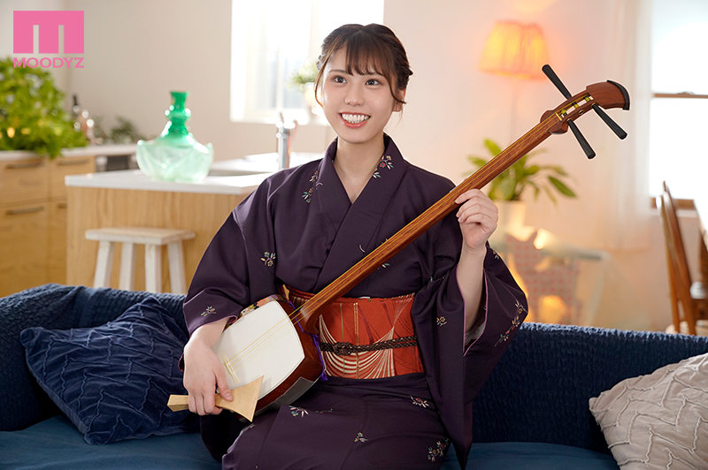 新人19歳ノーブラ・ノーパン・全裸OKの裸族家庭で育ったG-cup巨乳オープン“エロ”美少女デビュー！！ - Image 6