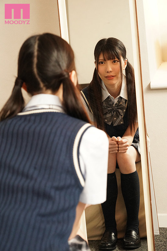 気の強い女上司が10年ぶりの制服姿でマ●コ思春期状態に！絶倫のボクと…朝が来るまでヤリまくった…！ - Image 2