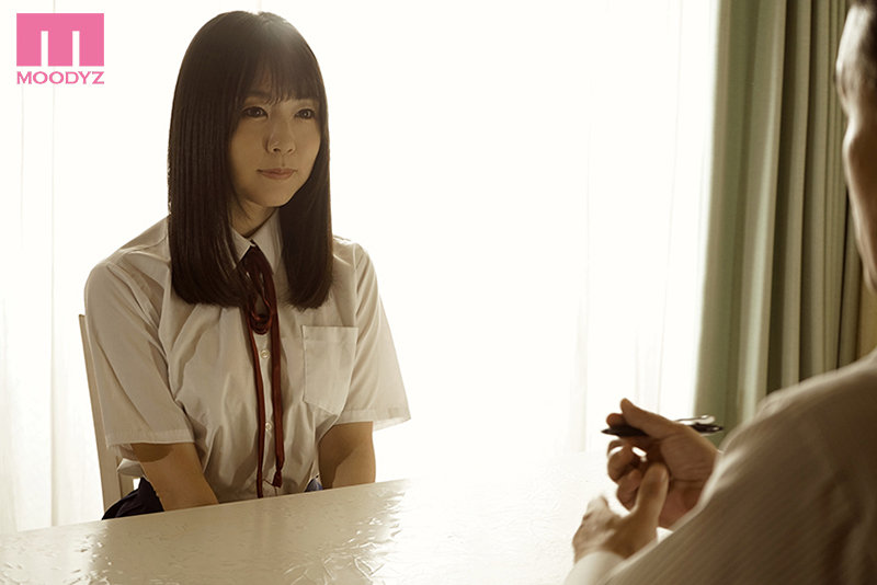 昔の地味な教え子に再会したら綺麗な人妻になっていた… 旦那に浮気された彼女を誘ったら何度も何度も中出しできた。 - Image 2