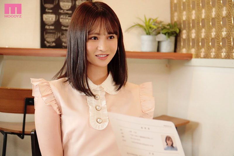 バイト先の大嫌いなセクハラ店長のチ〇ポがドストライク過ぎて絶倫ピストンで調教されてしまった私 - Image 2