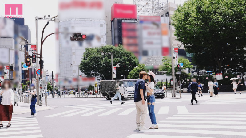 「今！ココで！キスできたら、今日は中出しさせてアゲルっ」 イジワル小悪魔が路チュー挑発でM男くんをオトすどっきどき接吻デート！ご褒美逆種付けSEXでキンタマスッカラカンになった僕… - Image 2