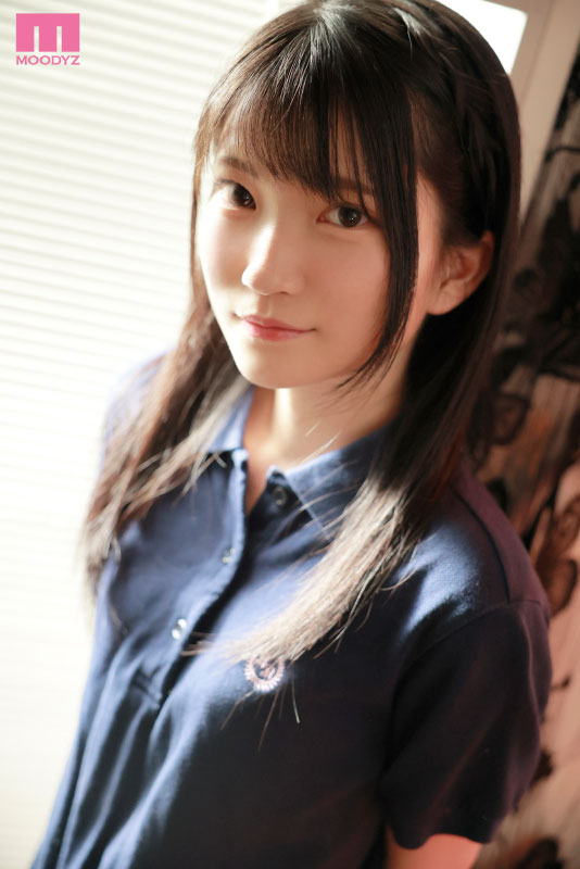 初めての制服エッチでイキまくり 初・体・験4本番スペシャル - Image 2
