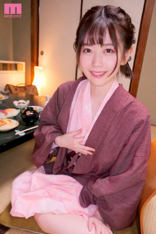 地味で内気な会社の部下は従順な愛人… 初めての不倫温泉旅行で嬉し恥ずかしイチャラブSEX - Image 2