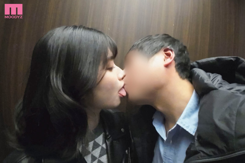 2人っきりでイチャラブ！？ドキドキおめこデート ウチをメロメロに惚れさせたらナマ中出しSEXしたるで！ - Image 3