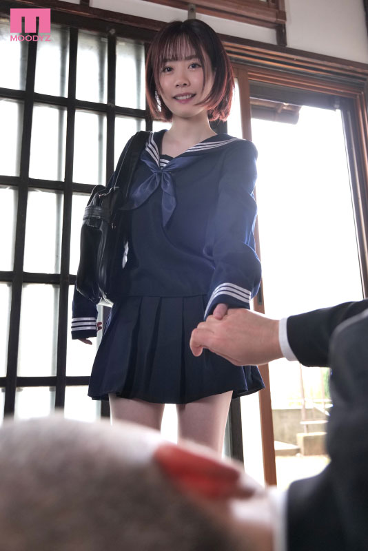 ウチの娘と同級生の巨乳子女と歳の差ゲス不倫 - Image 3