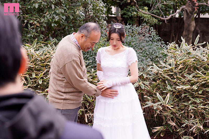 孕んだのはどっちの子？夫との子作りSEXの後、同居する義父に中出しされ続けた末にデキたのは… - Image 2