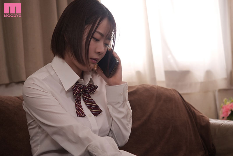 不登校な地味生徒は脱いだら凄っい神乳ボディだった…共働き保護者の帰宅前にヤリまくり家庭訪問 - Image 2