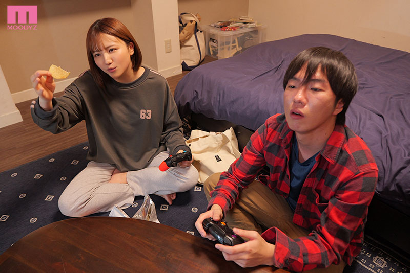 男友達みたいなあずが急に女らしくなったと思ったらまさかチャラチ●ポ達に媚び売るメスマンだったなんて…ボーイッシュ幼馴染NTR - Image 2