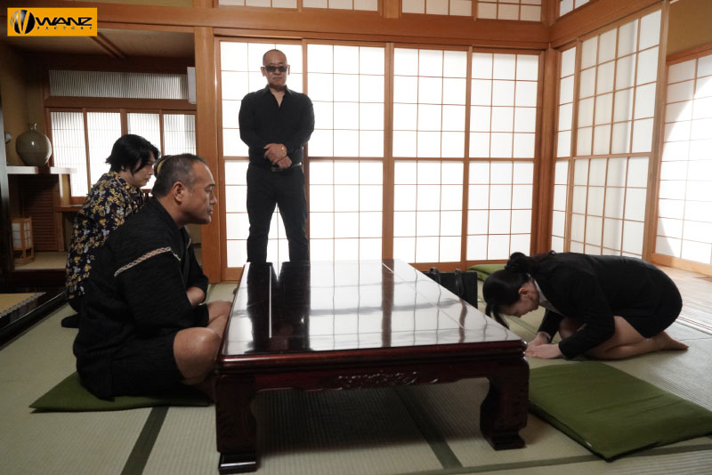 ヤクザの妻を妊娠させた僕の身代わりに監禁されて妊娠するまで中出しされ続けた大好きな姉 絶倫ヤクザ無限レ×プ孕ませ肉便器 - Image 2