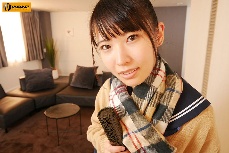 担任教師の僕は教え子の那奈の押しに負けて卒業式の後、郊外ラブホテルでやりまくってしまった 女子○生誘惑！後ろめたさMAX！制服女子×背徳感×生ハメSEX - Image 3