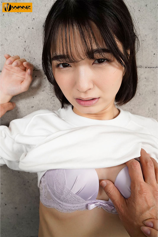 押したらいけそうな先輩マネージャーを強引に迫ってみた結果… -倉本先輩と野球部室で- - Image 4