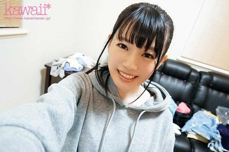 愛嬌満点!ドキドキ勘違いしちゃう人懐っこさ!雨にも負けず風にも負けずめちゃくちゃイキまくるデビュー作! - Image 4