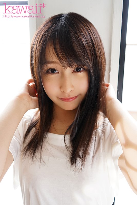 久々に発掘！声がエロすぎると噂の“あざと可愛い”元地方局女子アナウンサー成田つむぎ エグいグラインド騎乗位ひっさげAVデビュー - Image 2