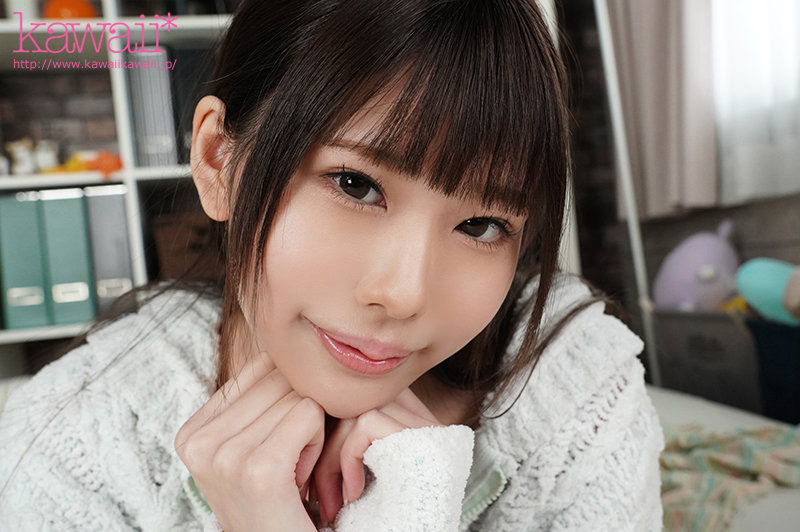 スプラッシュ笑顔と舌足らずな声がむちゃくちゃ可愛い美脚スレンダー彼女とじゃれ合う超えちえち同棲生活 - Image 3
