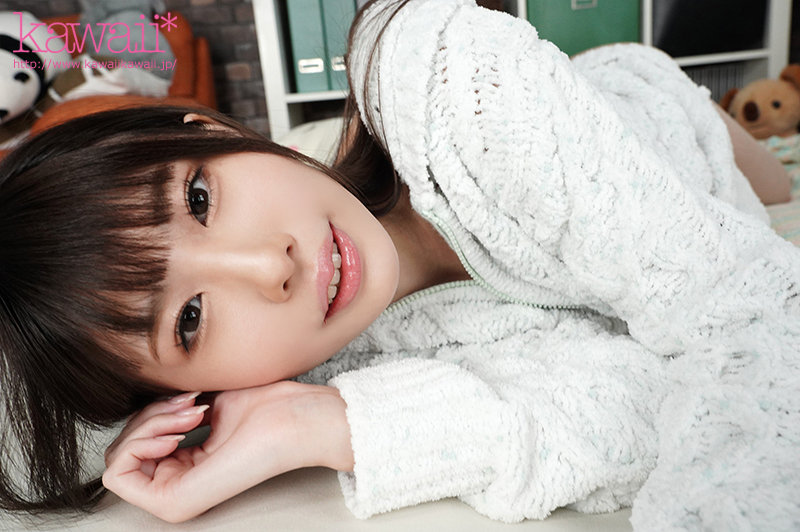 スプラッシュ笑顔と舌足らずな声がむちゃくちゃ可愛い美脚スレンダー彼女とじゃれ合う超えちえち同棲生活 - Image 4