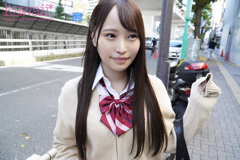 むっちむちデカ尻キツマン制服少女のちょっぴり危険な生パコ中出しアルバイト - Image 2