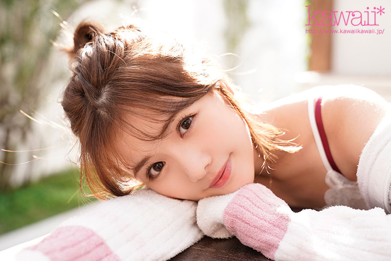 永瀬ゆいTHE FINAL　最後まで自分らしく!!「愛を感じたい！私を奪い合って愛を見せつけて欲しい…」 ファン10名と笑って泣いてハメて抜きまくる愛に溢れた引退感謝祭 - Image 4