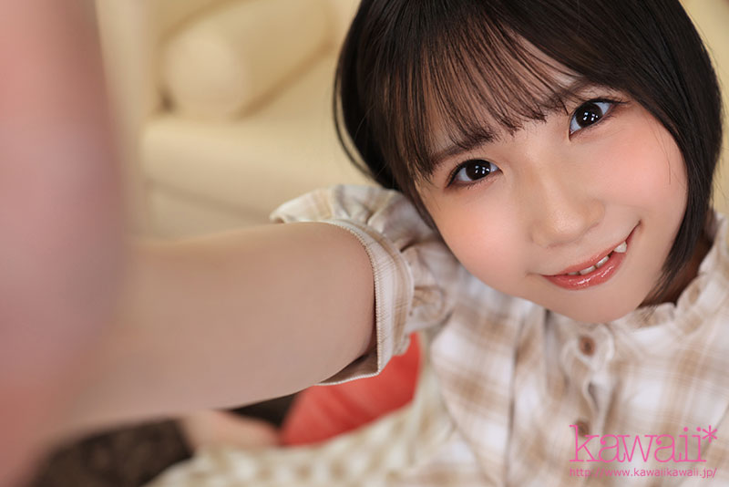 ロリ顔！あざとい！脱いだらFcup美乳！元地下アイドル千石もなかと最高の距離感で愛し合うイチャイチャ同棲生活 - Image 5