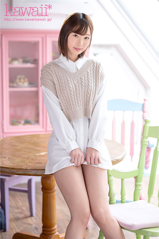推しに弱そうな美脚お嬢様（後輩）とラブホに入ったら…8頭身170cm巨乳（Fcup)に跨られて可愛く襲われ痴女られM属性確定した僕。 - Image 3