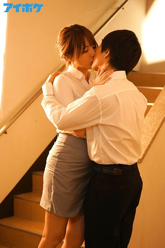 禁断の放課後 女教師と生徒の背徳ベロキス性交 - Image 2