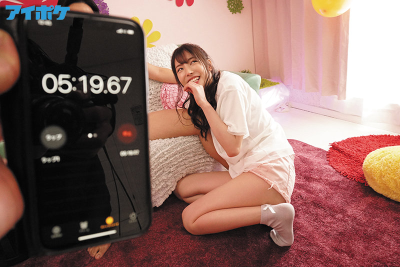 純心美女「カレン」のバキュームフェラ5分我慢できれば「楓カレン」本人とSEXし放題in渋谷 - Image 12