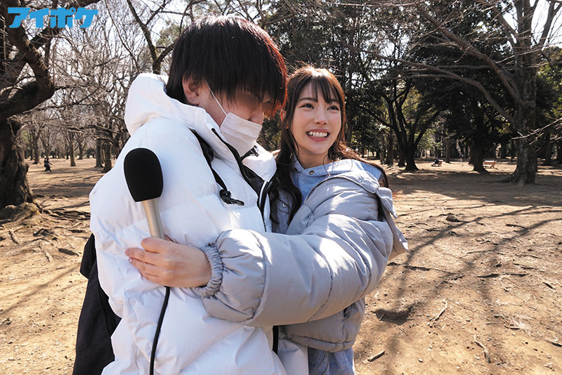 純心美女「カレン」のバキュームフェラ5分我慢できれば「楓カレン」本人とSEXし放題in渋谷 - Image 3