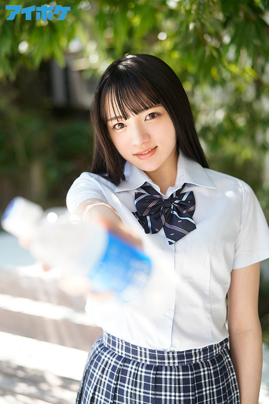 「青春終わらないで」 部活と恋愛に学生生活を捧げた18歳のちょっぴりクールなバスケ美少女AVデビュー 葵爽 - Image 2