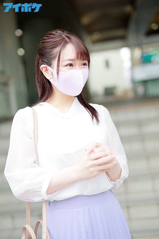 気品漂うお嬢様はAVと破廉恥なことがお好き。市川愛茉 AVデビュー - Image 6