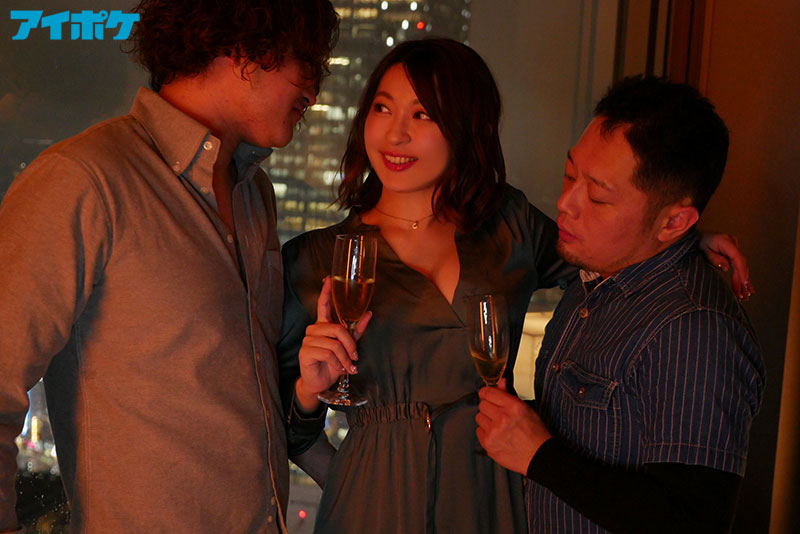 秒でキス秒でフェラ即ハメ ”完絶”するまでリピート性交…　誘う女。 - Image 12