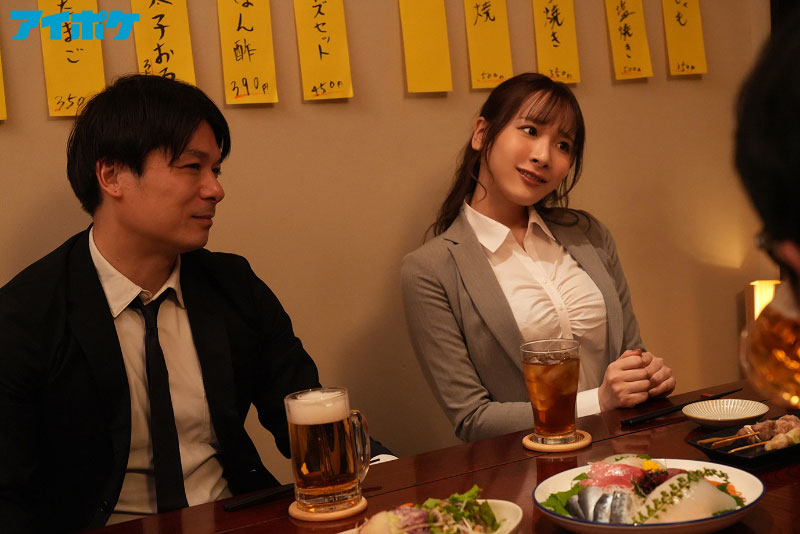 出張先相部屋NTR　絶倫の上司に一晩中何度もイカされ続けた巨乳女子社員 - Image 3
