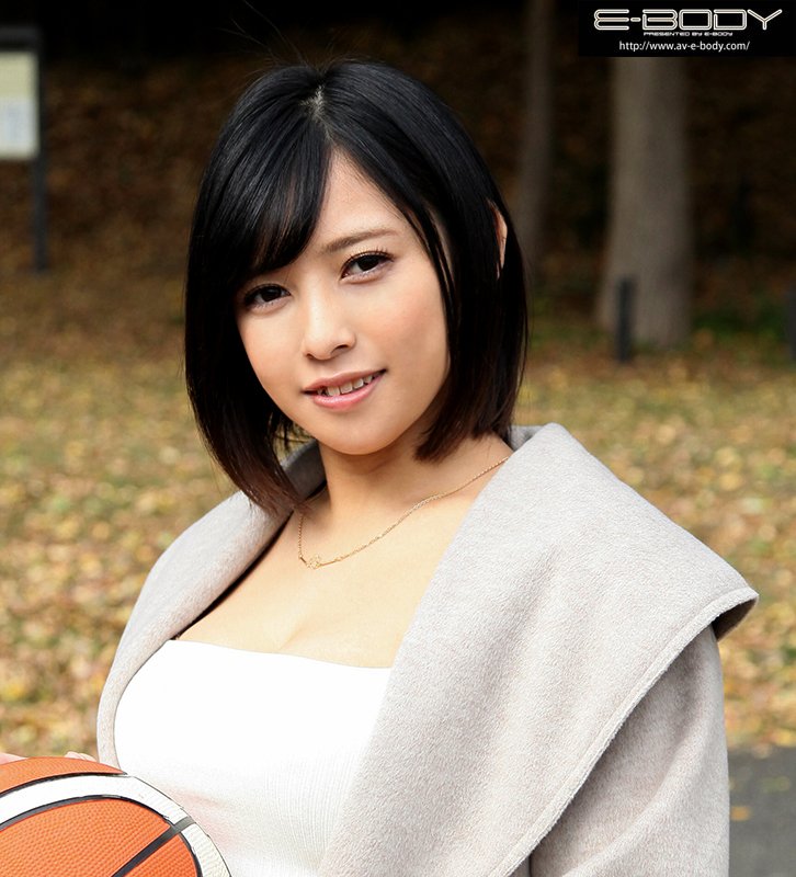 ラーメン屋さんで働く「麺の湯切りが得意な女の子」が… エッチでは大量潮吹きしちゃう敏感ボディ!! むちむちGカップ看板娘 AVデビュー - Image 2