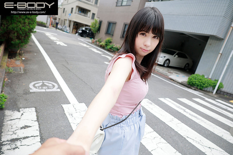 【メガトンJカップ希咲アリスVR解禁作】今日が3度目のデート… 付き合う前から気になっていたデカ乳が遂に僕のもの… ハニカミ照れる彼女と密着イチャラブ初エッチ体験VR - Image 3