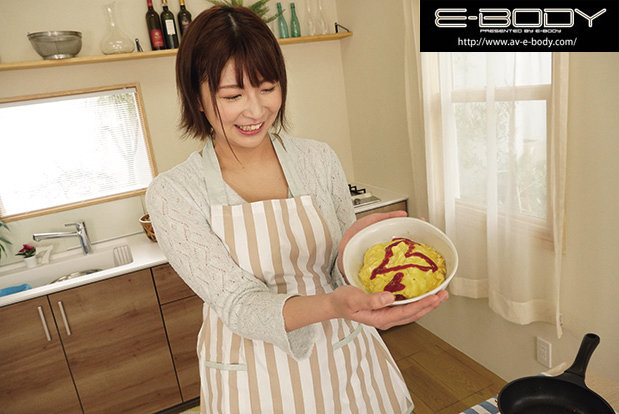 お嫁さんにしたい家庭的な激むちGcup娘　瀬田一花 E-BODY全3タイトル丸ごと全コーナー入りコンプリートBEST ほぼ8時間 - Image 2